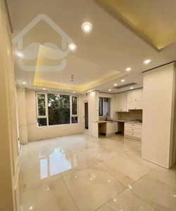 ۵۲ متر / سالن پرده خور / وفاآذر شمالی