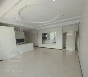 آپارتمان *۱۰۱ متر* سالن پرده خور