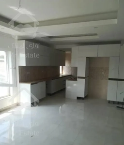 آپارتمان 120 متری سه خواب کلید نخورده فول کارگر