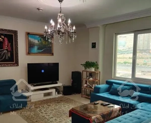 آپارتمان۸۴متر۲خوابه دریاچه