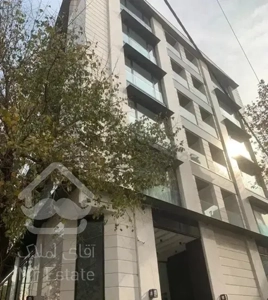۱۹۰متر / ۴ پارکینگ / تاپ لوکیشن