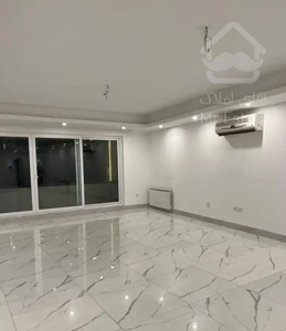 واحد ۱۷۰ متری ۳ خواب در مرکزشهر نوشهر