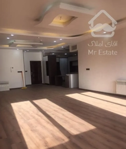 آپارتمان 151 متر جنوبی رو به آفتاب  « یـک »