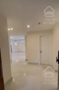 ۲۰۰متر ۳خواب*کلید نخورده با ۲پارکینگ