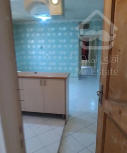 اجاره آپارتمان ۵۰ متری ۱ خوابه طبقه ۳ در نازی‌آباد