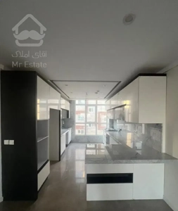 ۸۰متر نوساز/ ۲واحدی/ نورگیر آکواریوم/ سرمایه‌گذاری