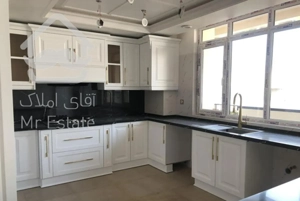 آ‌پارتمان ۷۰ متری نقلی اندرزگو