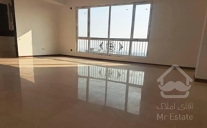 ۱۷۵متر ۳خواب / تک واحدی / سند تک برگ شخصی