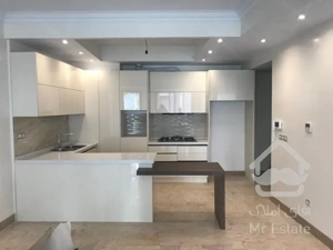 خرید آپارتمان ۹۵ متری کامرانیه جنوبی