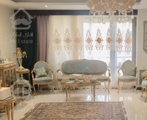 ۷۵متر پونک / سالن پرده خور/  روبه فضای سبز