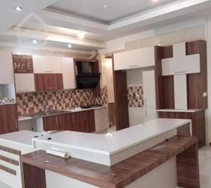 ۱۷۶ متر ،۳ خوابه