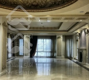 ۱۳۵ متر در ساختمان اعیان نشین