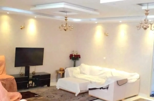 سعادت آباد/قدرالسهم دار/135متر آپارتمان/1از 2