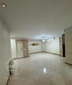 ۶۳ متر/اسانسور/پارکینگ/انباری