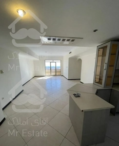 برج بلوار اردستانی/۱۴۲ متر/۳خواب مستردار