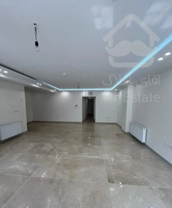 آپارتمان ۱۱۳ متری ۲خوابه طبقه اول