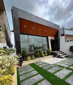 ۱۵۰م فلت سندار با انشعابات خصوصی نزدیک جاده اصلی