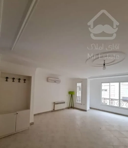 آپارتمان ۱۰۳ متر/خیابان هراز/اسانسور/بازسازی شده