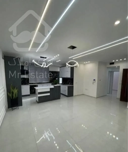 ۷۶متر/فول/دیزاین شده*تاپ لوکیشن چهارباغ*