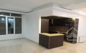 اوین ۱۳۰ متر ۳خوابه طبقات بالا