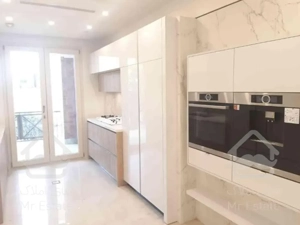 آپارتمان ۲۳۰متر فرمانیه مهماندوست۳خواب فول فرنیش تراس