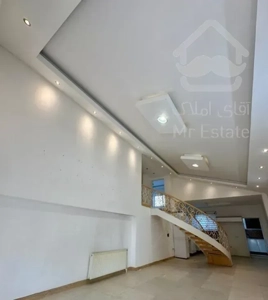 فروش خانه ویلایی ۱۸۰ متری ۲ خوابه