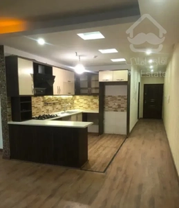 فروش آپارتمان ۱۳۰ متر/ سند/ فول /روبه نما/گلشهر