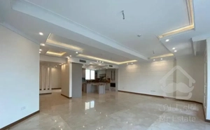 دیباجی/۲۰۰متری/۳خواب/نوسازی شده/استخر و سونا