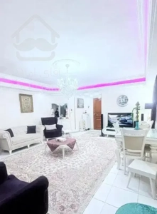 60متر با آسانسور و انباری (مبله)سیدخندان-دبستان