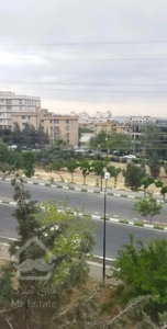 فروش یک واحد در ۱۸ واحدی مخابرات  ۷۵ متر قدرالسهم