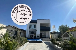 ویلای ۶۰۰ متری با نمای مدرن در دماوند