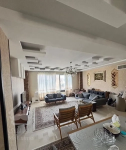 ۱۳۰مـتر ۳خواب شـیک و دیزاین