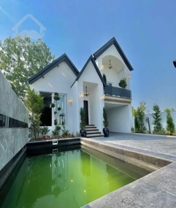 کد319/نماانگلیسی190متری،استخر،داخل‌شهرک،سندتکبرگ