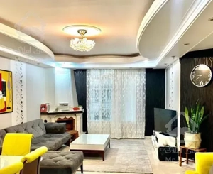 ۸۱متر ۲ خواب پونک  کمالی  کم واحد