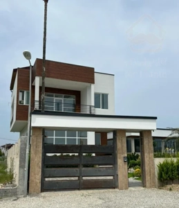 دوبلکس850متری/استخر/دارای2سند6دانگ