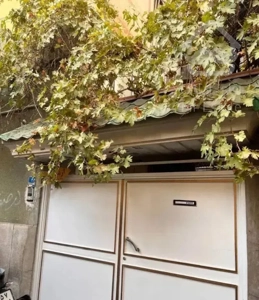 گلبرگ غربی،۱/۵ طبقه دربستی،با جای پارک ماشین