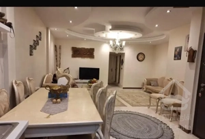 ۱۰۰ متر دو خواب (بلوار ۱۳۱) قولنامه ای