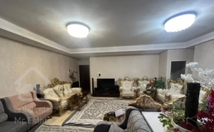 ۸۲ متر سالن پرده خور/فول امکانات/ بلوار ۱۳۱