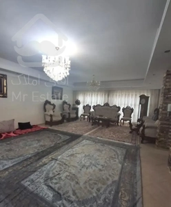 110 متر ۳ خوابه تک واحدی فول ۱۰ ساله / پونک معین