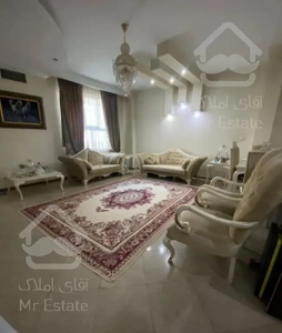 بالاتر از پارک چمن/۶۵متر فول امکانات