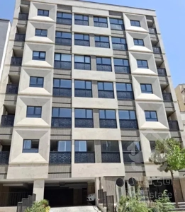 145 متر نوساز تاپ لوکیشن