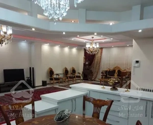 اپارتمان ۱۶۰ متر شهرک راه اهن بلوار گلها