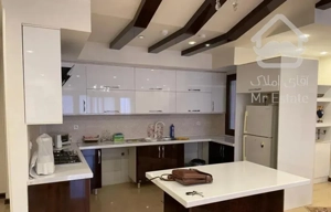 ۱۰۶ من ی دو خوابه بالای جلال