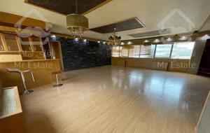 آپارتمان۱۷۸متری بالای استادیوم