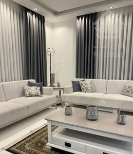 ۸۵ متری / قلب هاشمیه /کوچه ۲۰ متری /طبقه پنجم