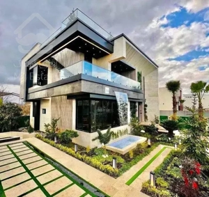 ویلاجنگلی۴۰۰متر/استخرسند/‌۴خواب‌مستر/تهاترباخودرو