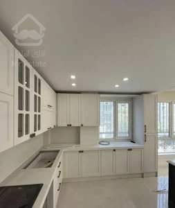 آخرین بازدید شما 180 متر / 3 خواب / بازسازی لوکس