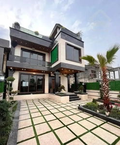 330 متری مدرن  با  بلند مدت