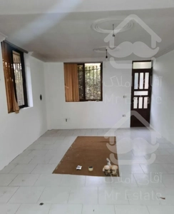 واحد ۸۵ متری در نور خ امام سوردار