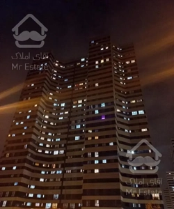 فروش واحد۱۱۴متر شهید خرازی(دفتر تخصصی)اردستانی